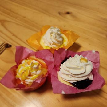 Who Cut The Cheesecake - Bakeries Near Me - Chepachet, Rhode Island Who Cut The Cheesecake - Bakeries Near Me - Chepachet, Rhode Island