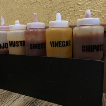 Mojo Bar-B-Que - Barbeque Near Me - Jacksonville, Florida