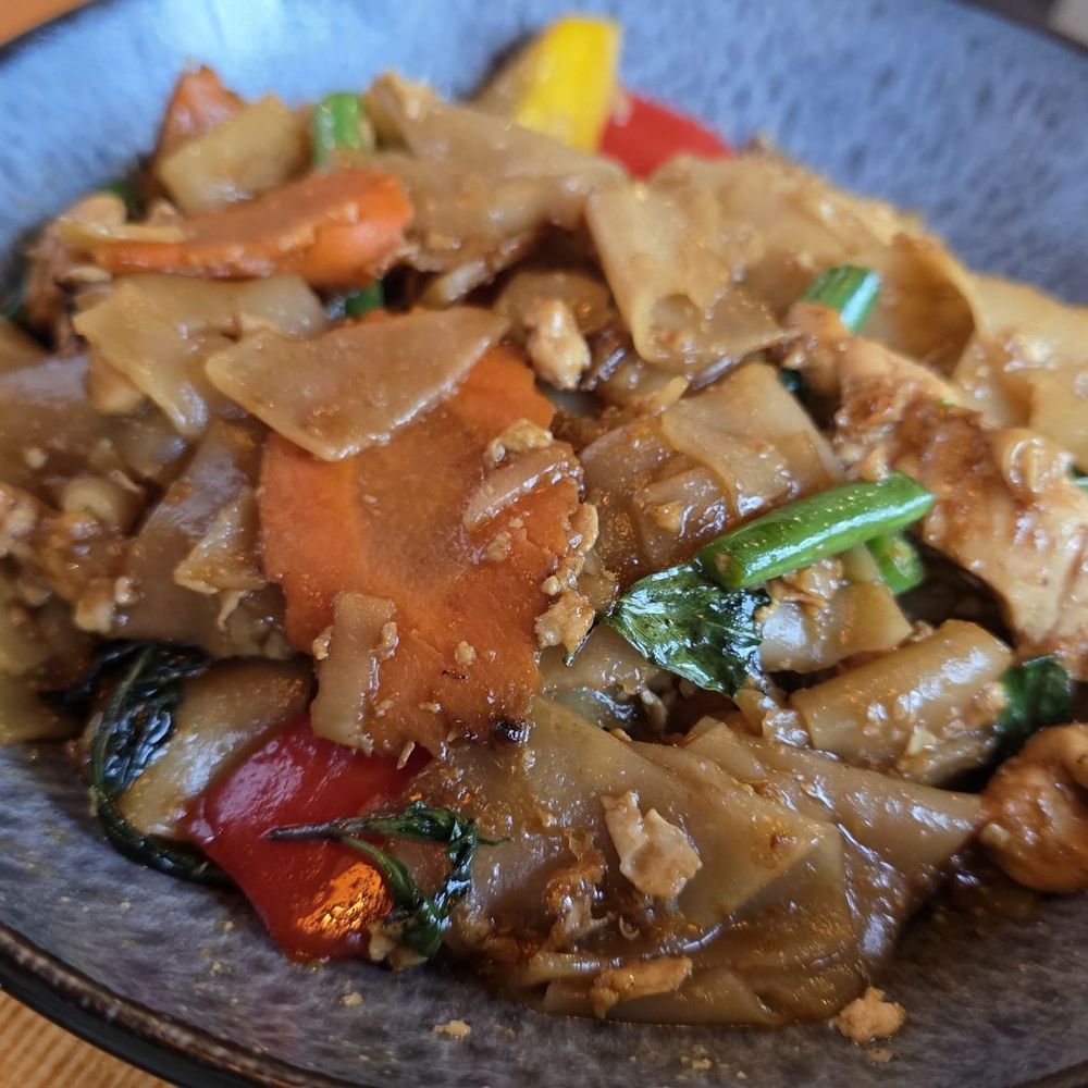 YUI - Pad kee mao - Thai Near Me - Portland, Oregon YUI - Pad kee mao - Thai Near Me - Portland, Oregon