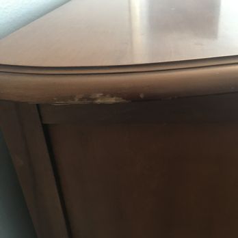 Condor Moving Systems - Damaged Dresser - Movers Near Me - Arlington, Texas Condor Moving Systems - Damaged Dresser - Movers Near Me - Arlington, Texas