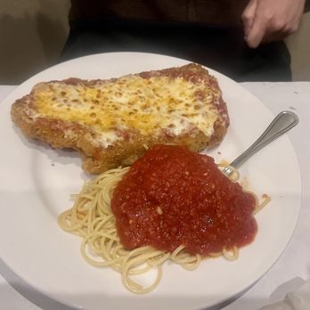 Pasta Cafe - Veal Parmesan with spaghetti - Italian Near Me - Roswell, New Mexico