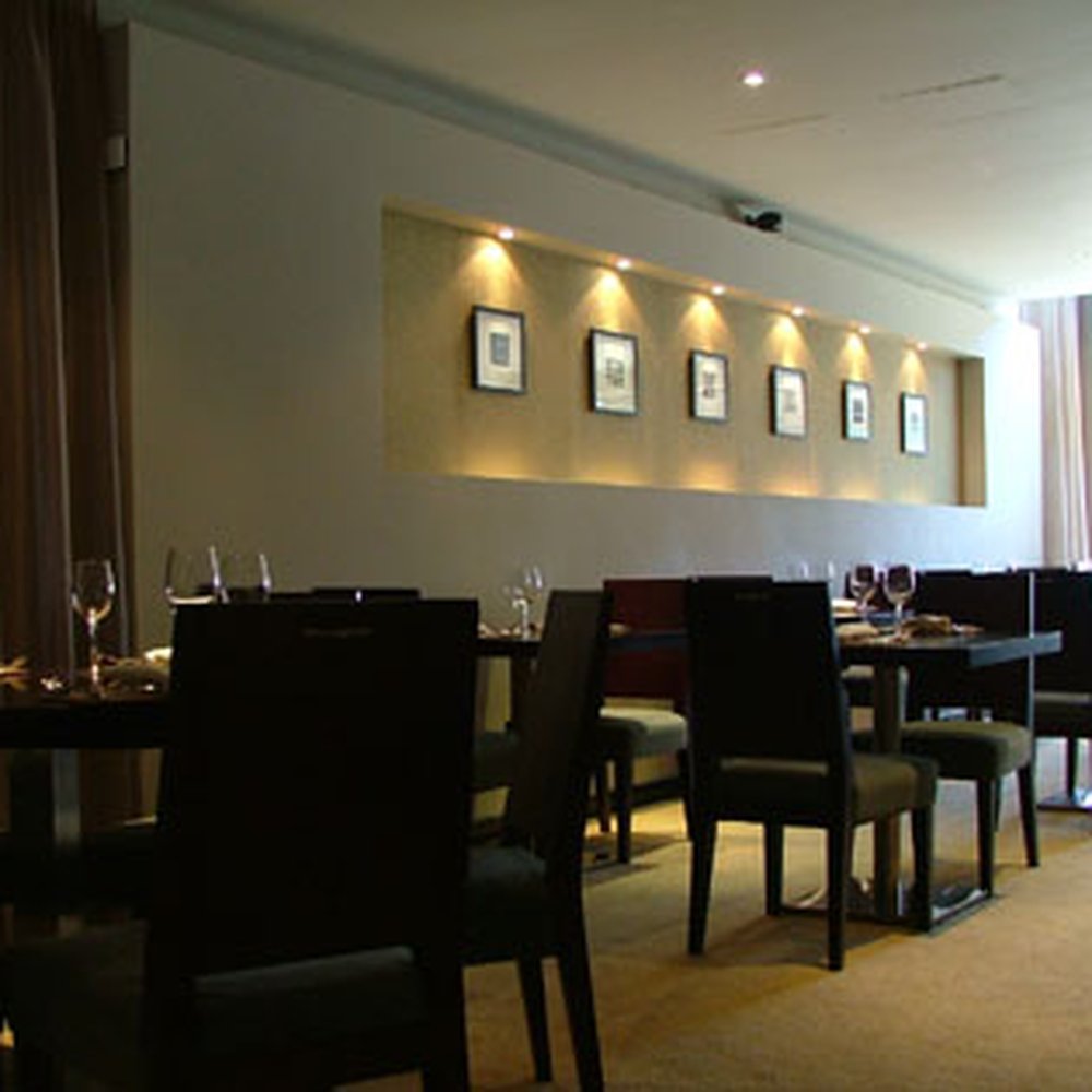 Dee Thai - Thai Near Me - Trafford, XGM