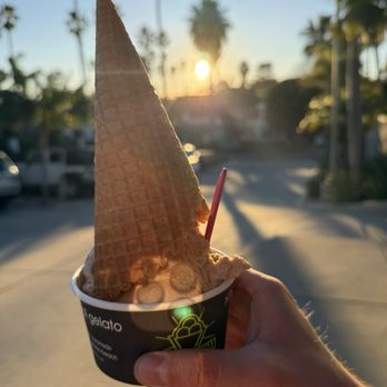 Gelato 101 - Solana Beach - 2 scoops of chai gelato with a cone on top. - Gelato Near Me - Solana Beach, California Gelato 101 - Solana Beach - 2 scoops of chai gelato with a cone on top. - Gelato Near Me - Solana Beach, California