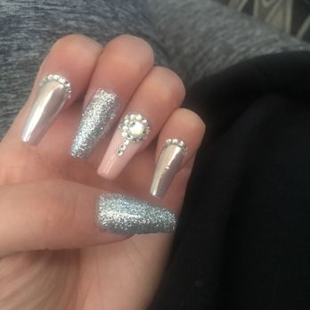 Diamond Nails Organic Spa - Nails by tony. Love the way they came out!!! - Nail Salons Near Me - Los Angeles, California