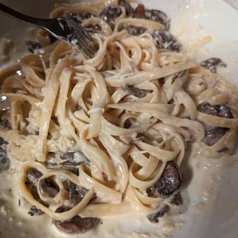 LucaBella Fine Foods - Mushroom Alfredo - Italian Near Me - Glendora, California LucaBella Fine Foods - Mushroom Alfredo - Italian Near Me - Glendora, California