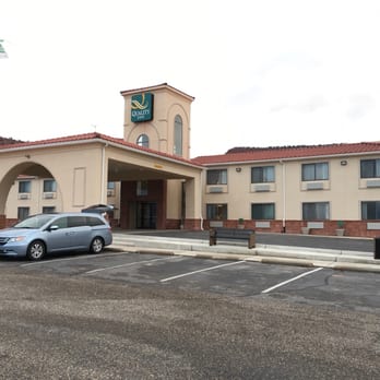 Quality Inn Kanab National Park Area - Front of the hotel. - Hotels Near Me - Kanab, Utah Quality Inn Kanab National Park Area - Front of the hotel. - Hotels Near Me - Kanab, Utah