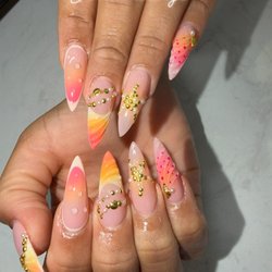 VS Nail Lounge