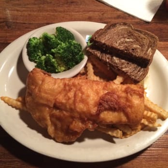Poplar Restaurant - I don't care for their cole slaw, so I substitute broccoli. Fish and fries, malt vinegar available but no mashed peas! This isn't UK style. - American Near Me - Andover, Kansas