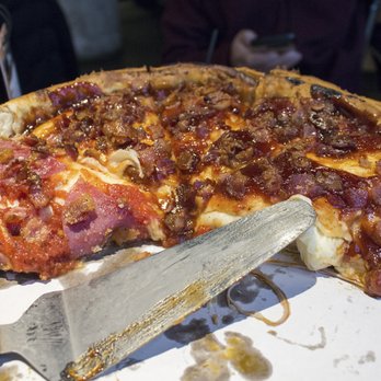 Giordano's - Chicago Deep Dish! - Pizza Near Me - Chicago, Illinois