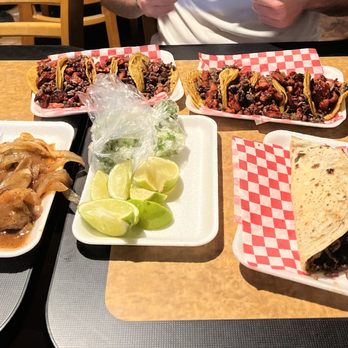 Tacos La Sultana - Tacos Near Me - Houston, Texas Tacos La Sultana - Tacos Near Me - Houston, Texas