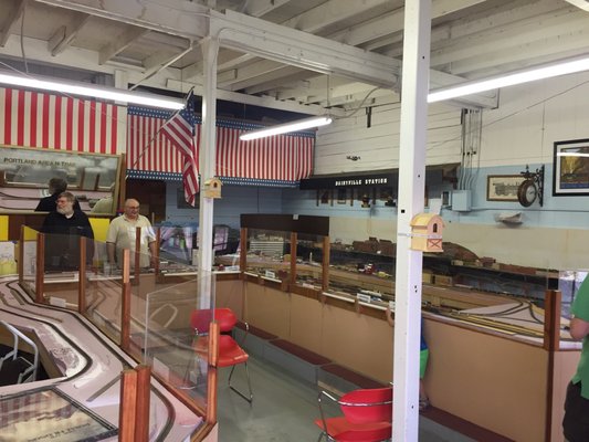 Alpenrose Dairy, Clackamas by null