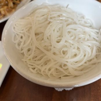 5 Thai Bistro - Steamed noodles - Asian Fusion Near Me - Portsmouth, New Hampshire