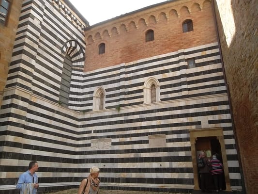 Cattedrale di Santa Maria Assunta by null