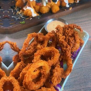 Junior Restaurant - Calamari & loaded tots - Lounges Near Me - Roseville, California Junior Restaurant - Calamari & loaded tots - Lounges Near Me - Roseville, California