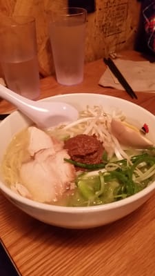 Totto Ramen Midtown East by null