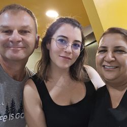 Citydent Istanbul Dental Clinic - Myself, patient coordinator Melissa, dental assistant Döndü.
