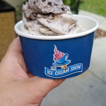 The Ice Cream Show - Ice cream with oreo cookies and cookie dough - Ice Cream & Frozen Yogurt Near Me - Chattanooga, Tennessee The Ice Cream Show - Ice cream with oreo cookies and cookie dough - Ice Cream & Frozen Yogurt Near Me - Chattanooga, Tennessee