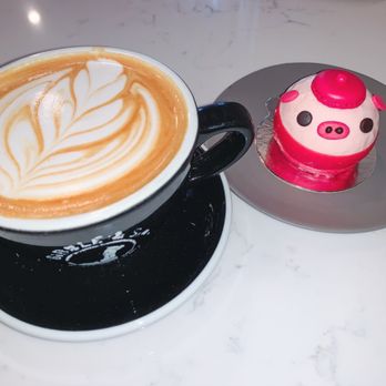Bibble & Sip - Lavender latte, lychee Berry - Coffee & Tea Near Me - New York, New York