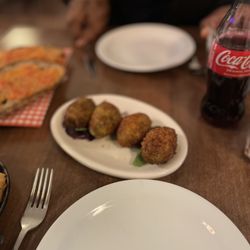 La Rueda de Tapas - Croquetas