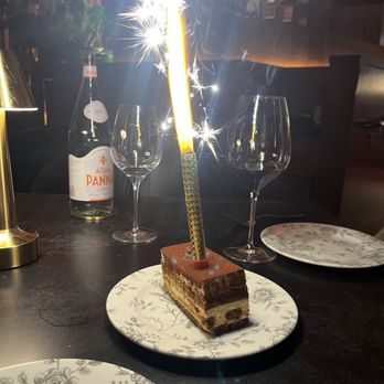 Fioretta - Italian Near Me - Chicago, Illinois
