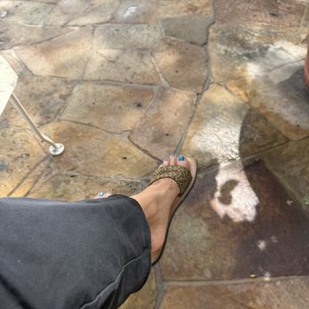 Maison Nail Spa - Gel pedi - Nail Salons Near Me - Calabasas, California