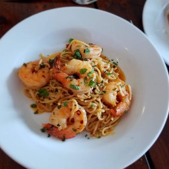 Trattoria Locale - Linguine Con Gamberi just the right kick to it, shrimp was cooked just right with a great garlic sauce! - Italian Near Me - Margaretville, New York Trattoria Locale - Linguine Con Gamberi just the right kick to it, shrimp was cooked just right with a great garlic sauce! - Italian Near Me - Margaretville, New York