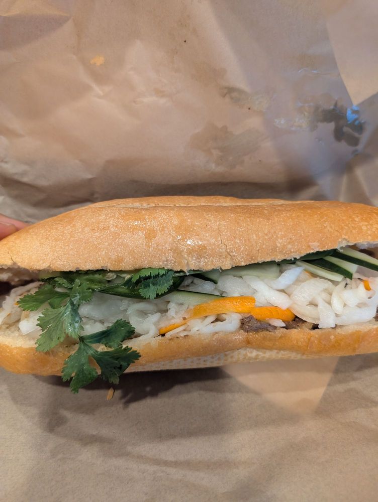 Food from Banh Mi Ong Beo