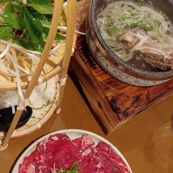 Dear Saigon - Rib pho - Vietnamese Near Me - Mississauga, Ontario