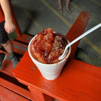 Young's Sno Wiz - a bowl of food on a red bench - Ice Cream & Frozen Yogurt Near Me - McAllen, Texas Young's Sno Wiz - a bowl of food on a red bench - Ice Cream & Frozen Yogurt Near Me - McAllen, Texas