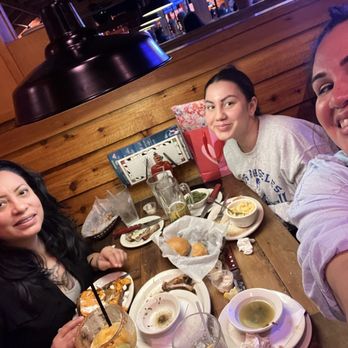 Texas Roadhouse - Barbeque Near Me - Rialto, California Texas Roadhouse - Barbeque Near Me - Rialto, California