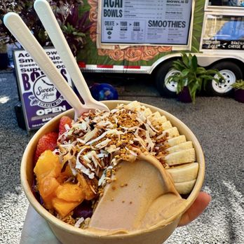 Sweet Hula - Regular Hana bowl added coconut flakes, papaya, and Maui bee pollen - Acai Bowls Near Me - Kihei , Hawaii Sweet Hula - Regular Hana bowl added coconut flakes, papaya, and Maui bee pollen - Acai Bowls Near Me - Kihei , Hawaii