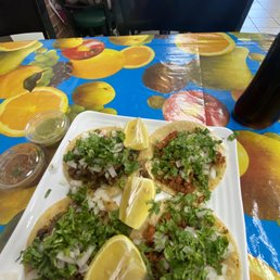 Tacos al pastor & asada Tacos al pastor & asada