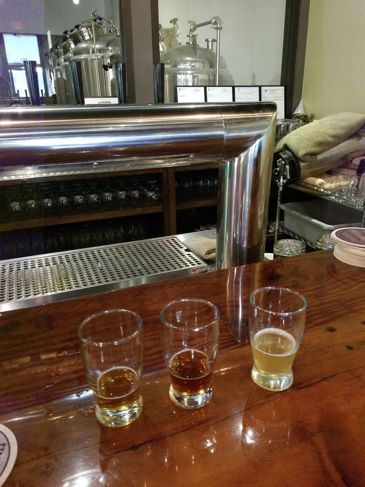 TURTLE STACK BREWERY 24 Photos & 35 Reviews Breweries 125 2nd St