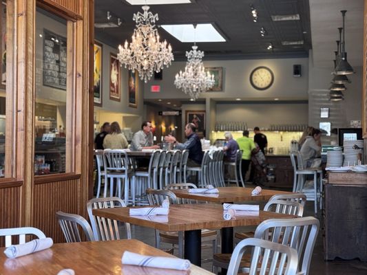 Pizzeria Gusto by null