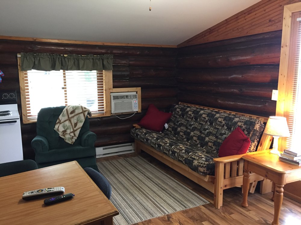 BLACKDUCK LODGE & RESORT 24233 Pass Rd NE, Hines Township, Minnesota