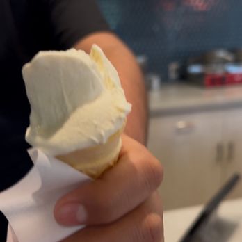 Two Dog Night Creamery - Great service. - Ice Cream & Frozen Yogurt Near Me - Sebastopol, California Two Dog Night Creamery - Great service. - Ice Cream & Frozen Yogurt Near Me - Sebastopol, California