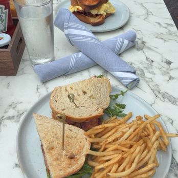 Bowood by Niche - BLT / French fries Breakfasts sandwich - Breakfast & Brunch Near Me - Saint Louis, Missouri