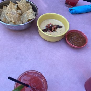 Uno Mas - Tex-Mex Near Me - Dallas, Texas