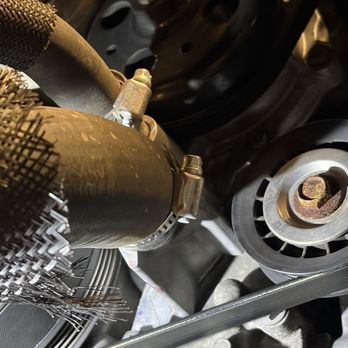 River Front Chrysler Jeep Dodge Ram - Incorrect hose clamps - Auto Repair Near Me - North Aurora, Illinois River Front Chrysler Jeep Dodge Ram - Incorrect hose clamps - Auto Repair Near Me - North Aurora, Illinois
