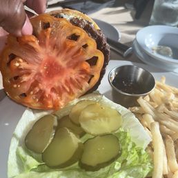 Cuts Burger