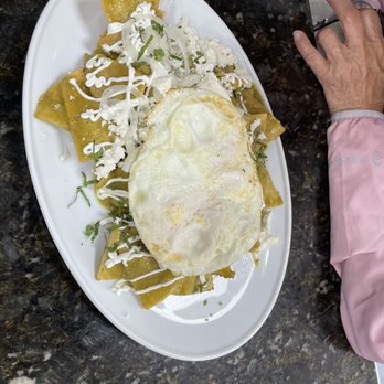 Tata's Cafe - Breakfast & Brunch Near Me - Hawthorne, California Tata's Cafe - Breakfast & Brunch Near Me - Hawthorne, California