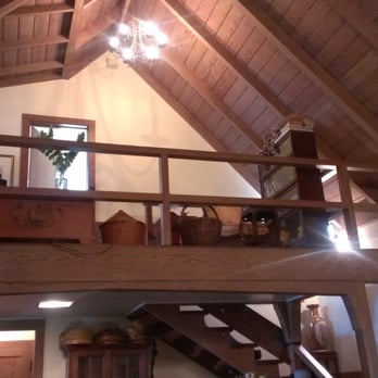 Bayer Estate - Upstairs area - Venues & Event Spaces Near Me - Honolulu, Hawaii