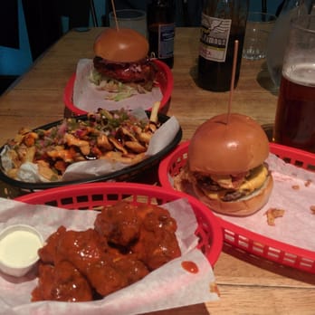 Almost Famous - New American Near Me - Manchester, LAN
