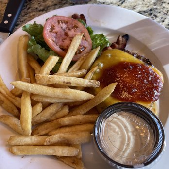 Smith & Son Corner Kitchen - BBQ Cheeseburger - Chicken Wings Near Me - Gatlinburg, Tennessee Smith & Son Corner Kitchen - BBQ Cheeseburger - Chicken Wings Near Me - Gatlinburg, Tennessee