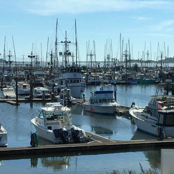 Salt Pub - New American Near Me - Ilwaco, Washington Salt Pub - New American Near Me - Ilwaco, Washington
