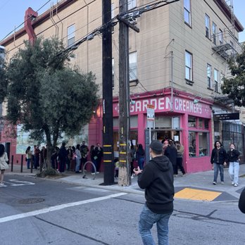 Garden Creamery - Line outside - Ice Cream & Frozen Yogurt Near Me - San Francisco, California Garden Creamery - Line outside - Ice Cream & Frozen Yogurt Near Me - San Francisco, California