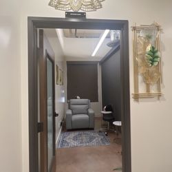 BFF Medical Wellness Clinic - Ketamine Oasis Room