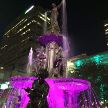 Fountain Square - Fountain square - Music Venues Near Me - Cincinnati, Ohio
