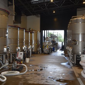 Moone-Tsai Wines - Wine Tasting Room Near Me - Saint Helena, California
