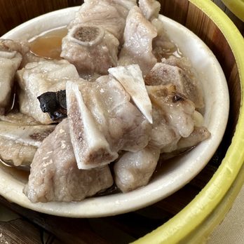 Golden Seafood Restaurant - Steamed spareribs with black bean sauce - Seafood Near Me - Edison, New Jersey